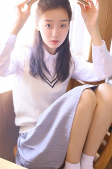 怀孕涨乳男